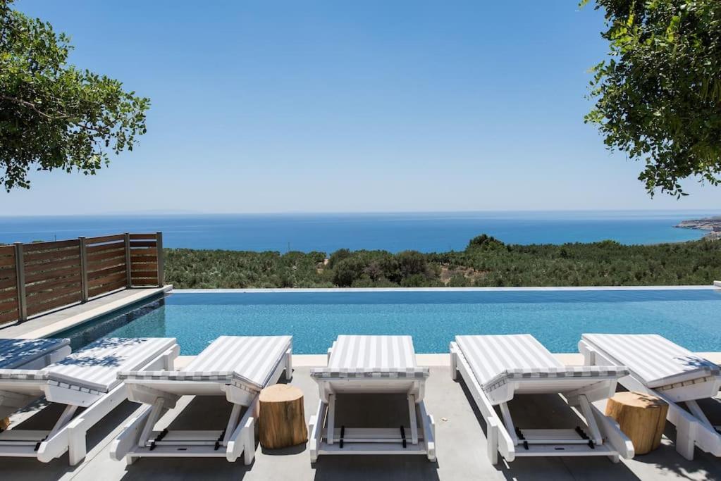 ספאקיה Villa Olvia מראה חיצוני תמונה