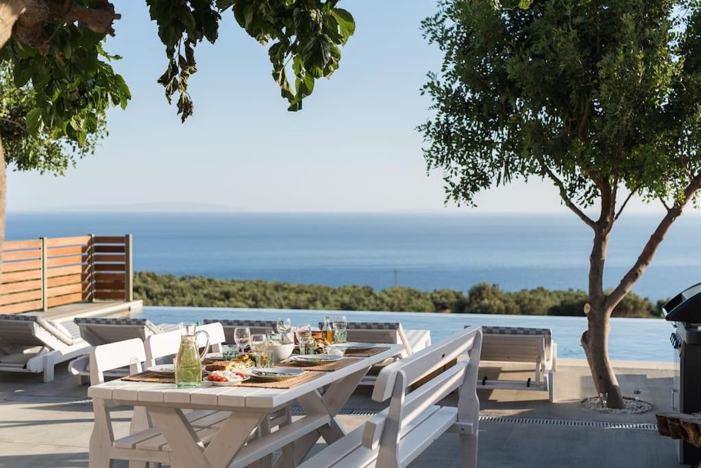 ספאקיה Villa Olvia מראה חיצוני תמונה
