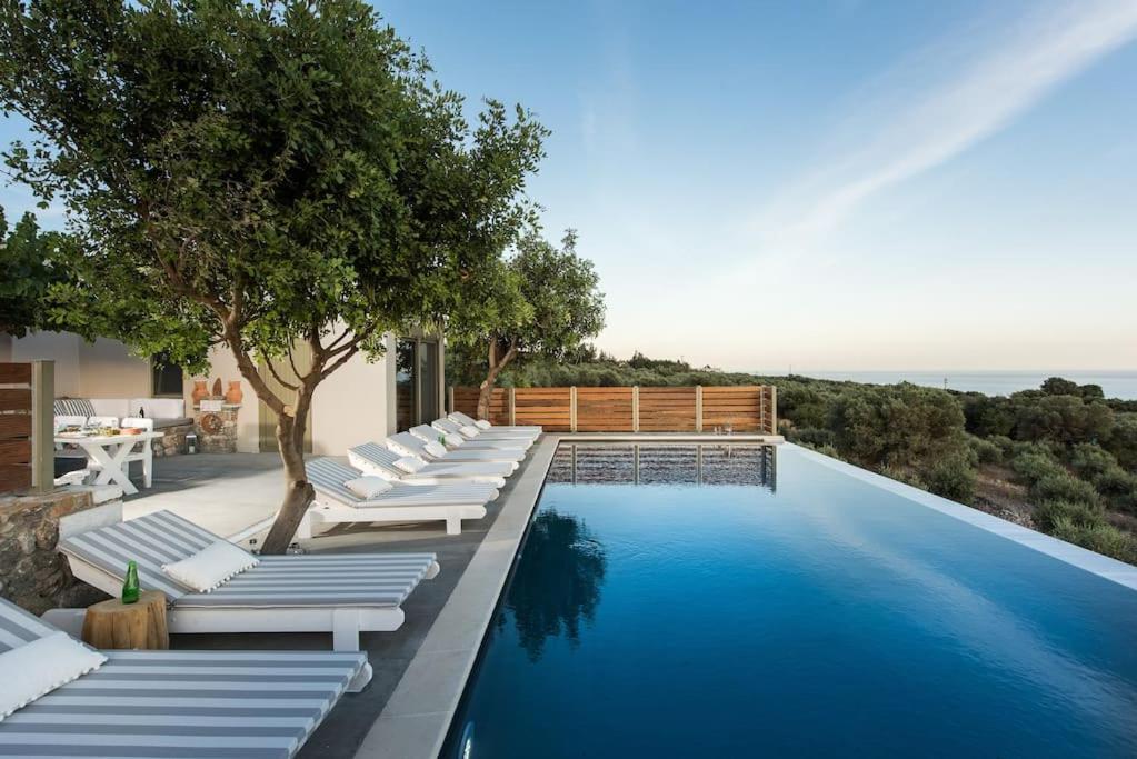 ספאקיה Villa Olvia מראה חיצוני תמונה